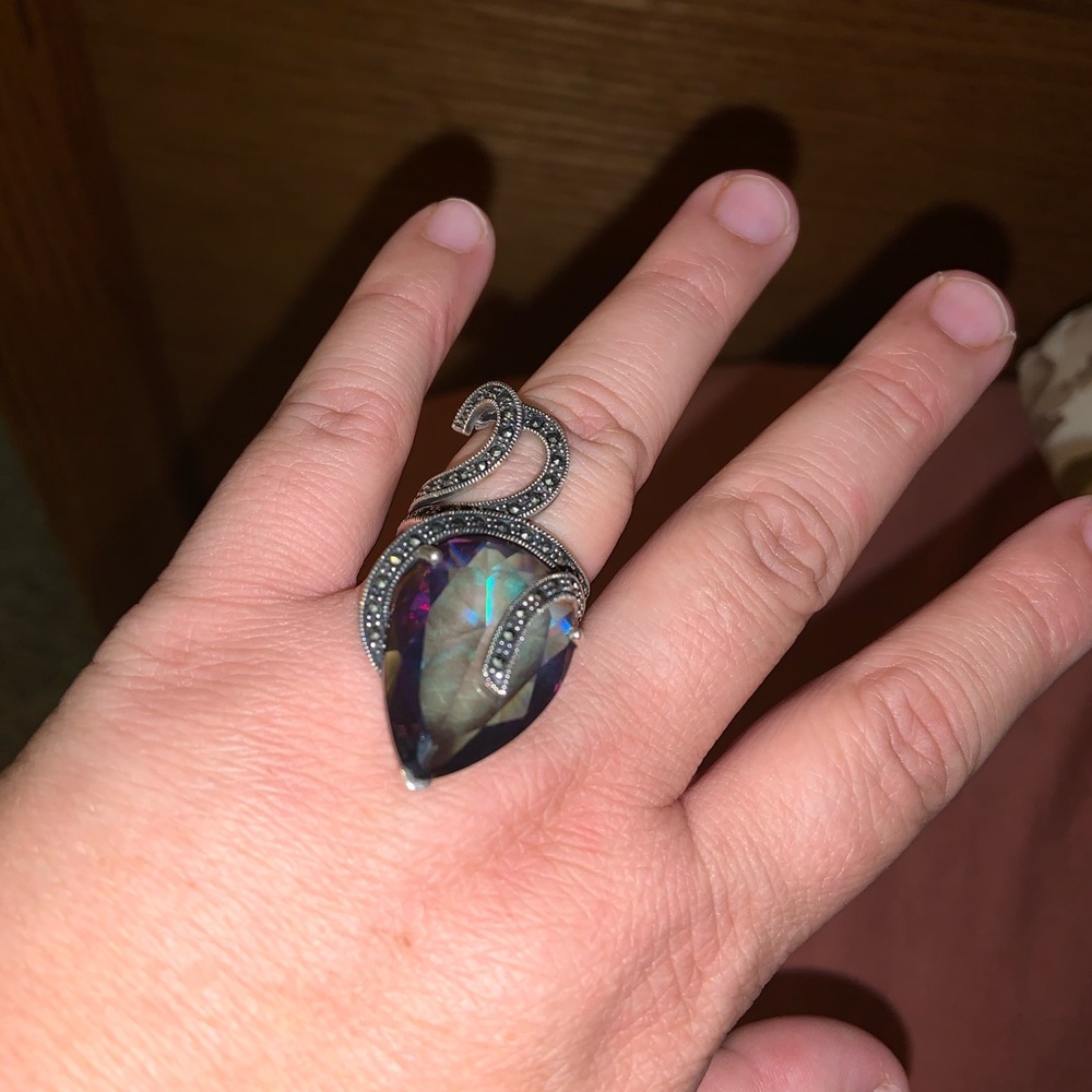 Ring 925 with a beautiful glass stone